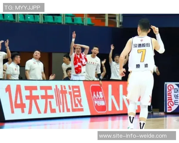 刘建业执教铜梁龙引发关注踢蓉城之战将成焦点之战